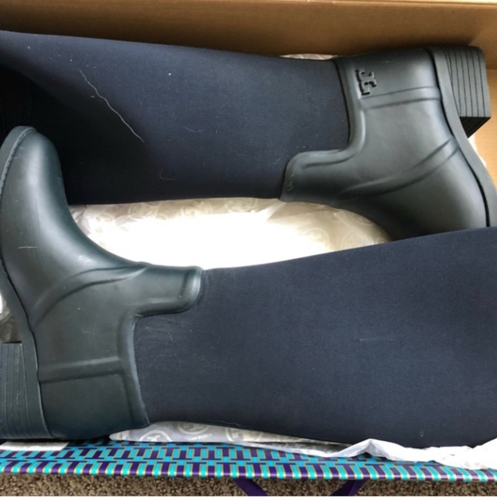 Tory Burch Rain Boots size 7